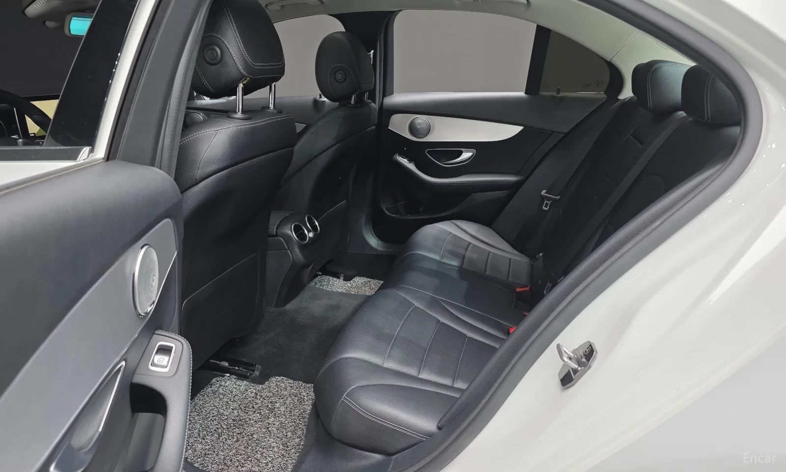 Mercedes-Benz C 200 ���� �� 54000 ��\Head UP\Burmeister | Mobile.bg � ����������� 17
