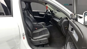 Volvo XC40, снимка 11