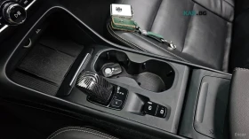 Volvo XC40, снимка 9