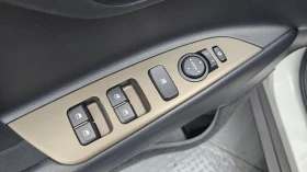 Kia Stonic 1.6 Prestige autogeorge.com - 12300 € / 24056.71 лв. - 22534959 14