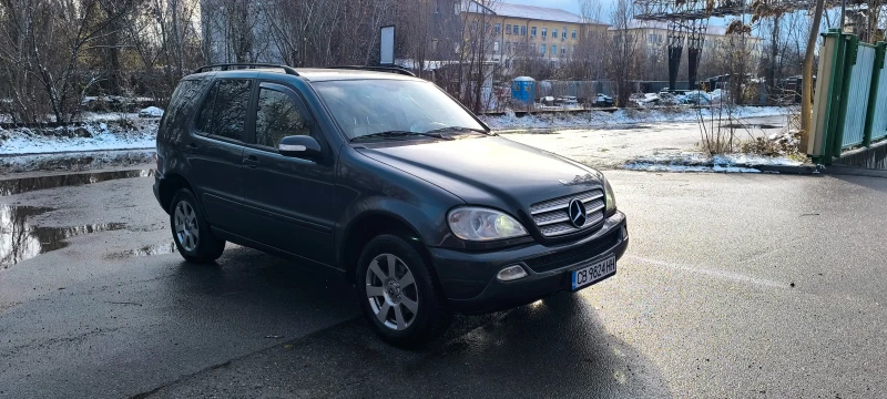 Mercedes-Benz ML 270, снимка 4 - Автомобили и джипове - 48052723