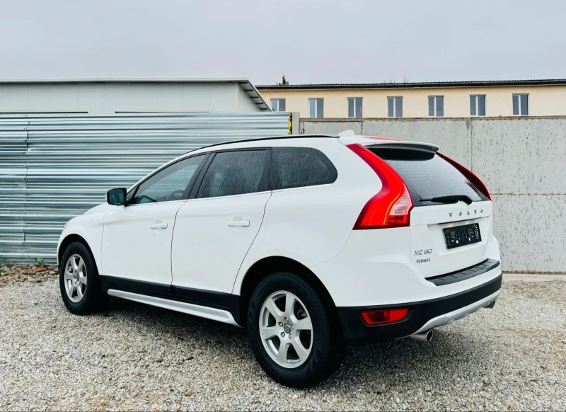 Volvo XC60 4Х4* ИТАЛИЯ , снимка 6 - Автомобили и джипове - 48659197