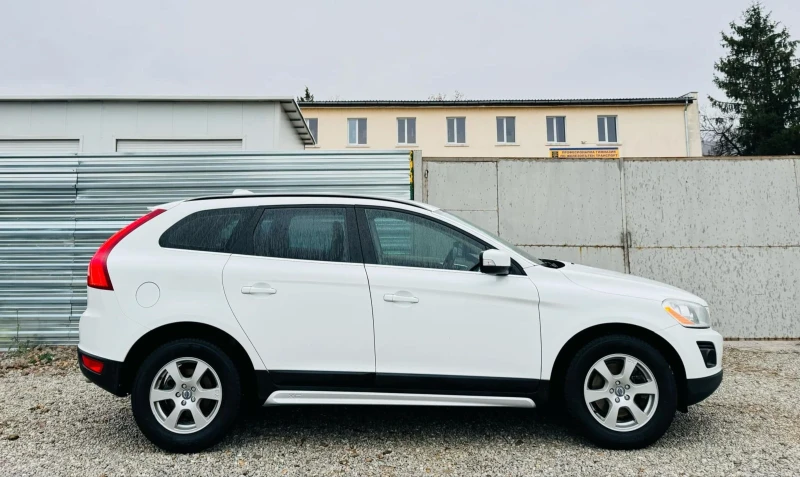 Volvo XC60 4Х4* ИТАЛИЯ , снимка 5 - Автомобили и джипове - 48659197