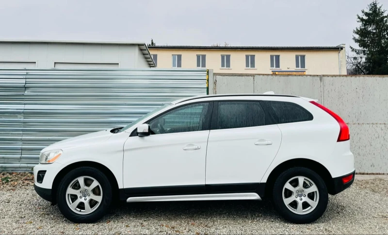 Volvo XC60 4Х4* ИТАЛИЯ , снимка 4 - Автомобили и джипове - 48659197