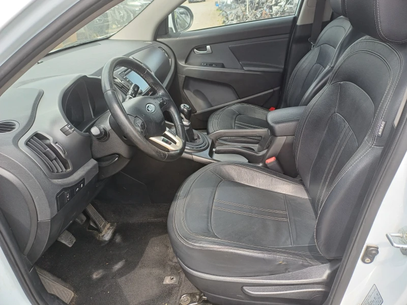 Kia Sportage 1.7crdi-на части, снимка 10 - Автомобили и джипове - 50633481