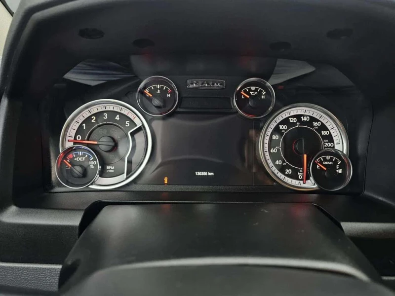 Dodge RAM 1500 Classic Tradesman CAM* CARPLAY* , снимка 15 - Автомобили и джипове - 52936759