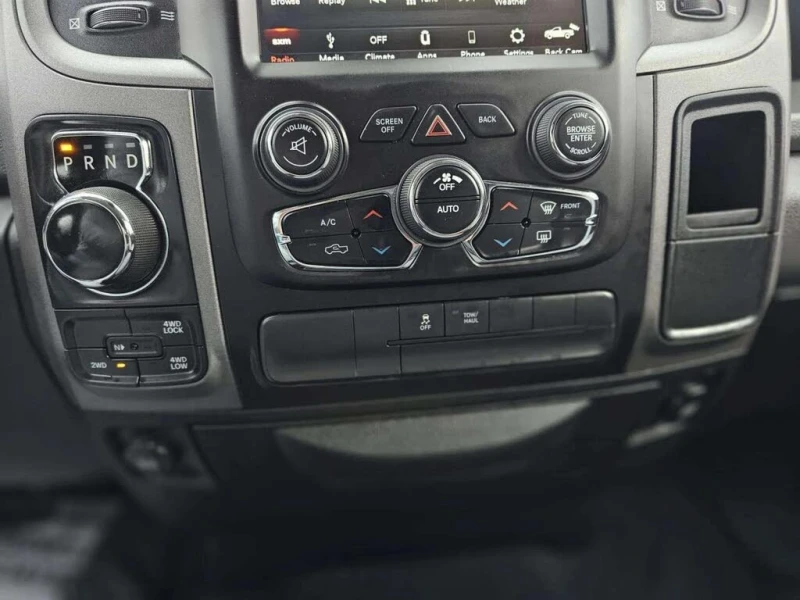 Dodge RAM 1500 Classic Tradesman CAM* CARPLAY* , снимка 12 - Автомобили и джипове - 52936759