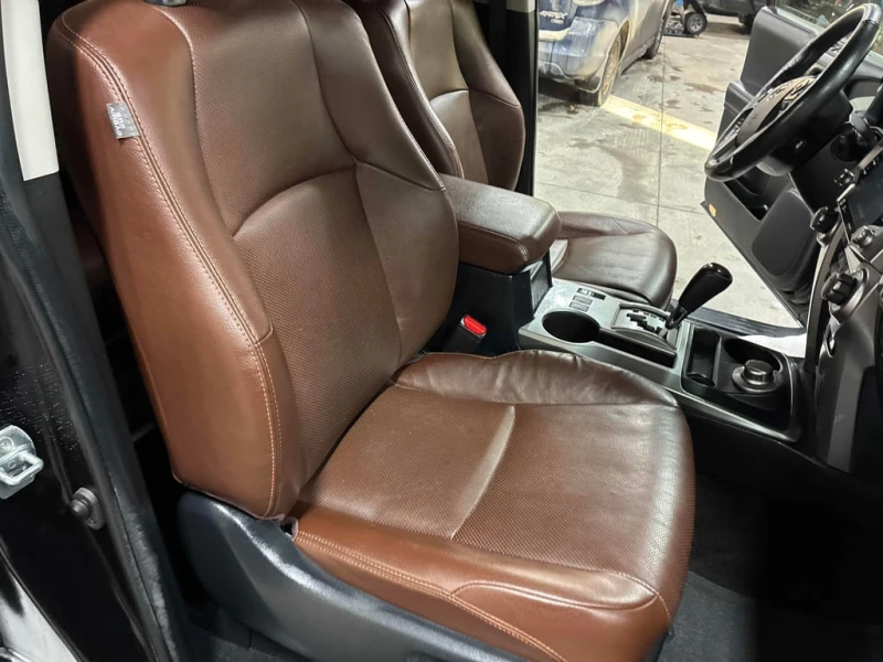 Toyota 4runner / 4WD / ОБДУХВАНЕ / 360 / PANO / CARFAX, снимка 8 - Автомобили и джипове - 53235855