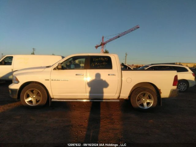 Dodge RAM 1500 5.7L V-8 4x4 ФИКСИРАНА ЦЕНА!(BUY NOW)), снимка 14 - Автомобили и джипове - 48317518