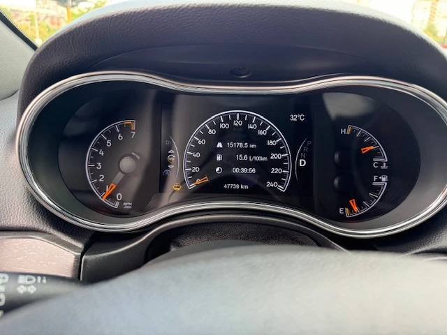 Jeep Grand cherokee SINCE 1941 LAREDO - изображение 2