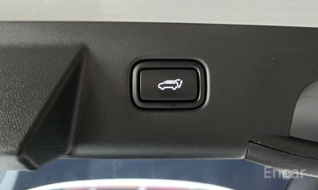 Hyundai Tucson Tucson Diesel 2.0 2WD Inspiration, снимка 2 - Автомобили и джипове - 54150344