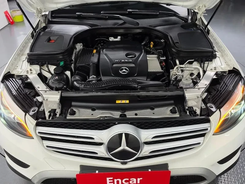Mercedes-Benz GLC 350 E 4Matic Premium, снимка 5 - Автомобили и джипове - 56369804