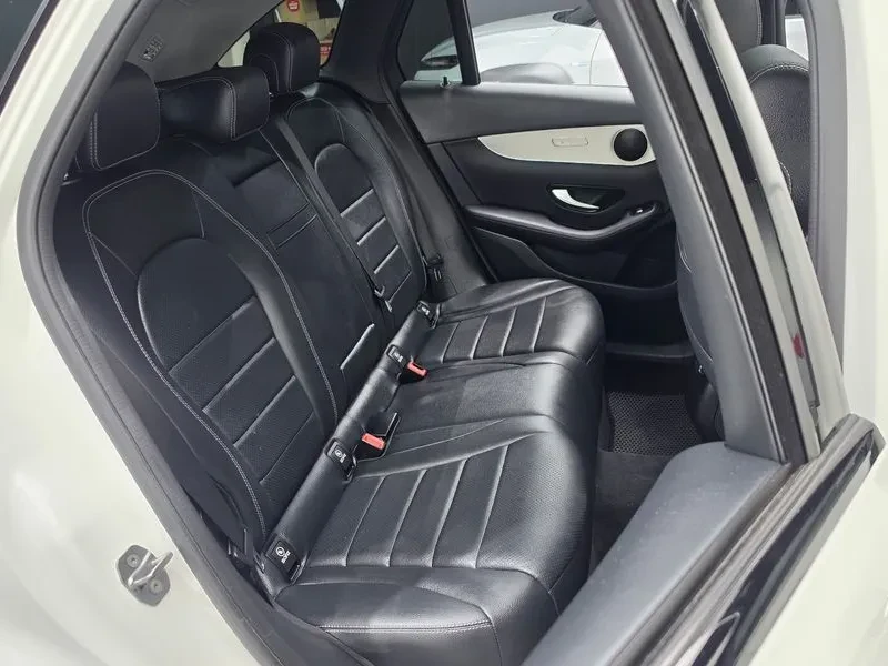 Mercedes-Benz GLC 350 E 4Matic Premium, снимка 11 - Автомобили и джипове - 56369804