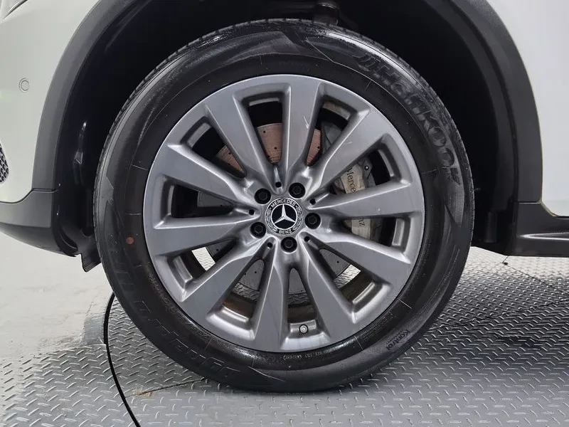 Mercedes-Benz GLC 350 E 4Matic Premium, снимка 4 - Автомобили и джипове - 56369804