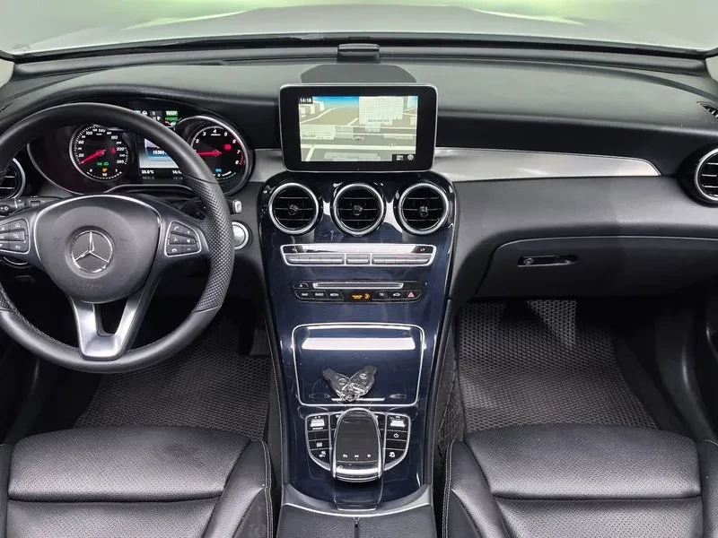 Mercedes-Benz GLC 350 E 4Matic Premium, снимка 6 - Автомобили и джипове - 56369804