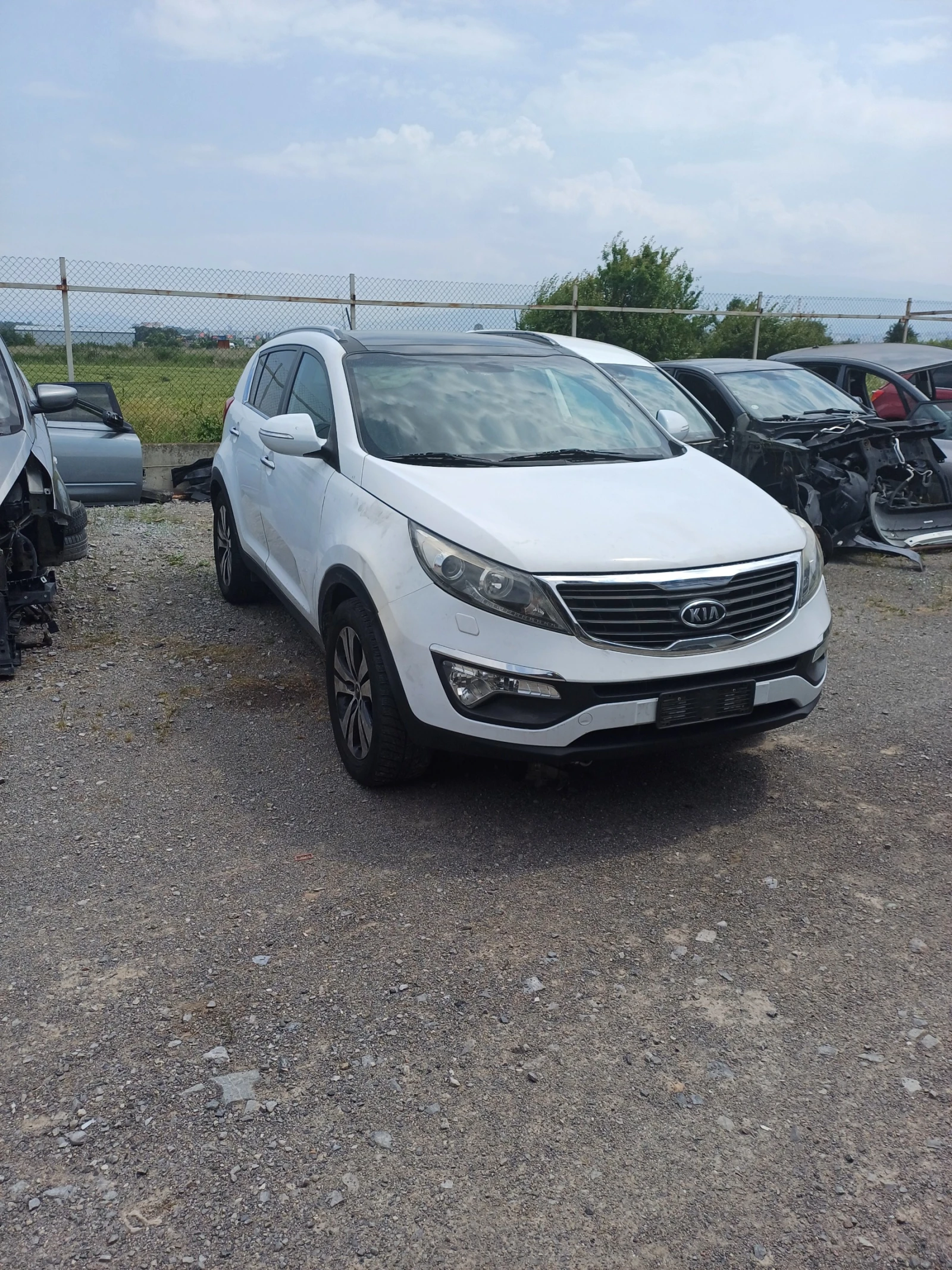 Kia Sportage 1.7crdi-на части - изображение 2