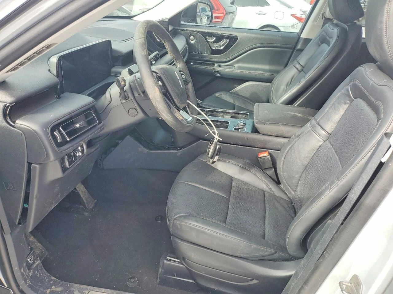 Lincoln Aviator Reserve AWD, снимка 7 - Автомобили и джипове - 54129594