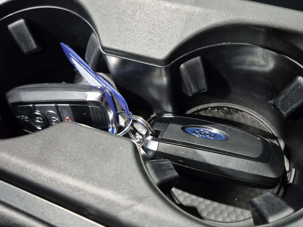 Ford Ranger * RAPTOR CREW CAB SHORT BED* 2 КЛЮЧА* ПОДГРЕВ* , снимка 8 - Автомобили и джипове - 54136276