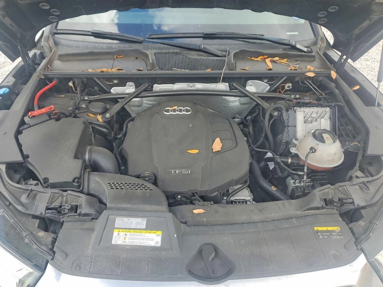 Audi Q5 2.0l Premium Plus, снимка 11 - Автомобили и джипове - 54270166