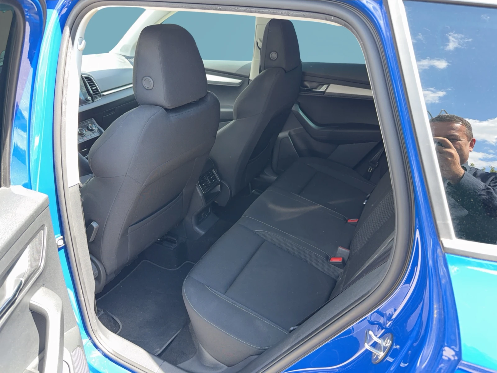 Skoda Karoq 2.0TDI 116 к.с. DSG-7, снимка 12 - Автомобили и джипове - 54413202