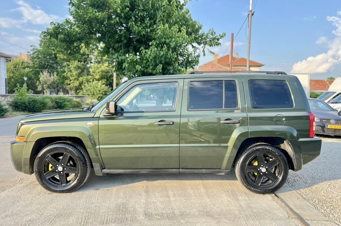 Jeep Patriot 2.4 dual 4x4, снимка 4 - Автомобили и джипове - 55052340