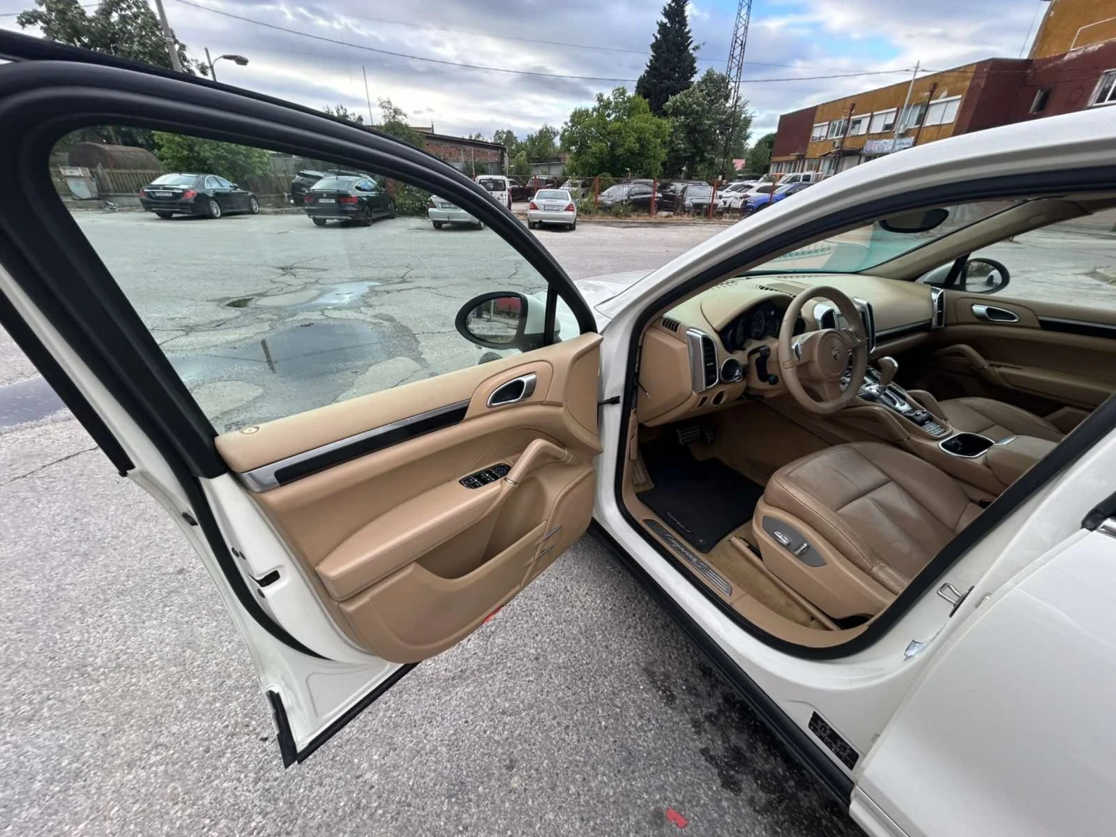 Porsche Cayenne 3.0TDI лизинг, снимка 12 - Автомобили и джипове - 55387807