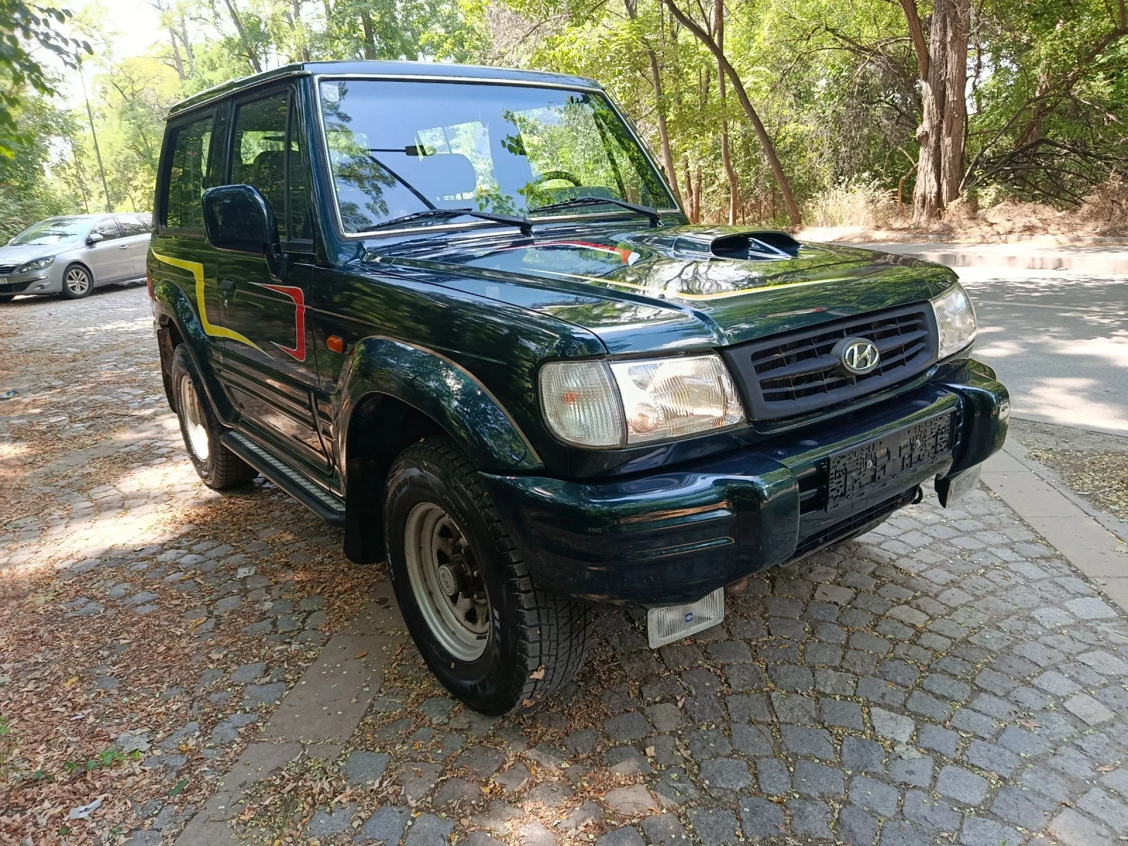 Hyundai Galloper 2.5дизел КЛИМА реални КМ , снимка 5 - Автомобили и джипове - 55414359