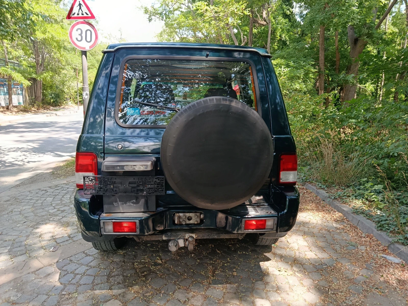 Hyundai Galloper 2.5дизел КЛИМА реални КМ , снимка 3 - Автомобили и джипове - 55414359