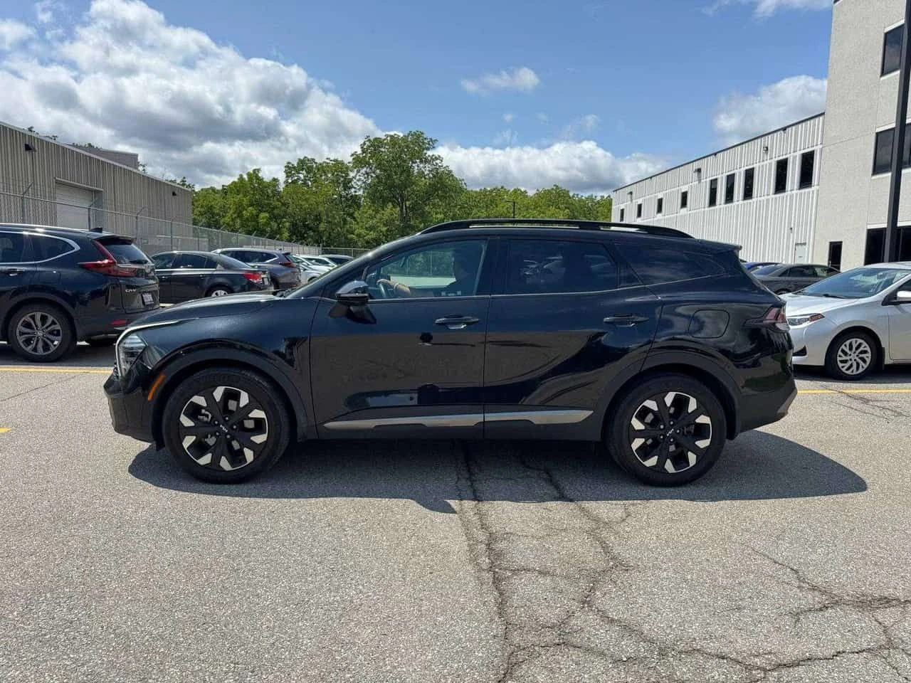 Kia Sportage X Line Limited AWD w/Black Interior * CARFAX * Б, снимка 2 - Автомобили и джипове - 55700924
