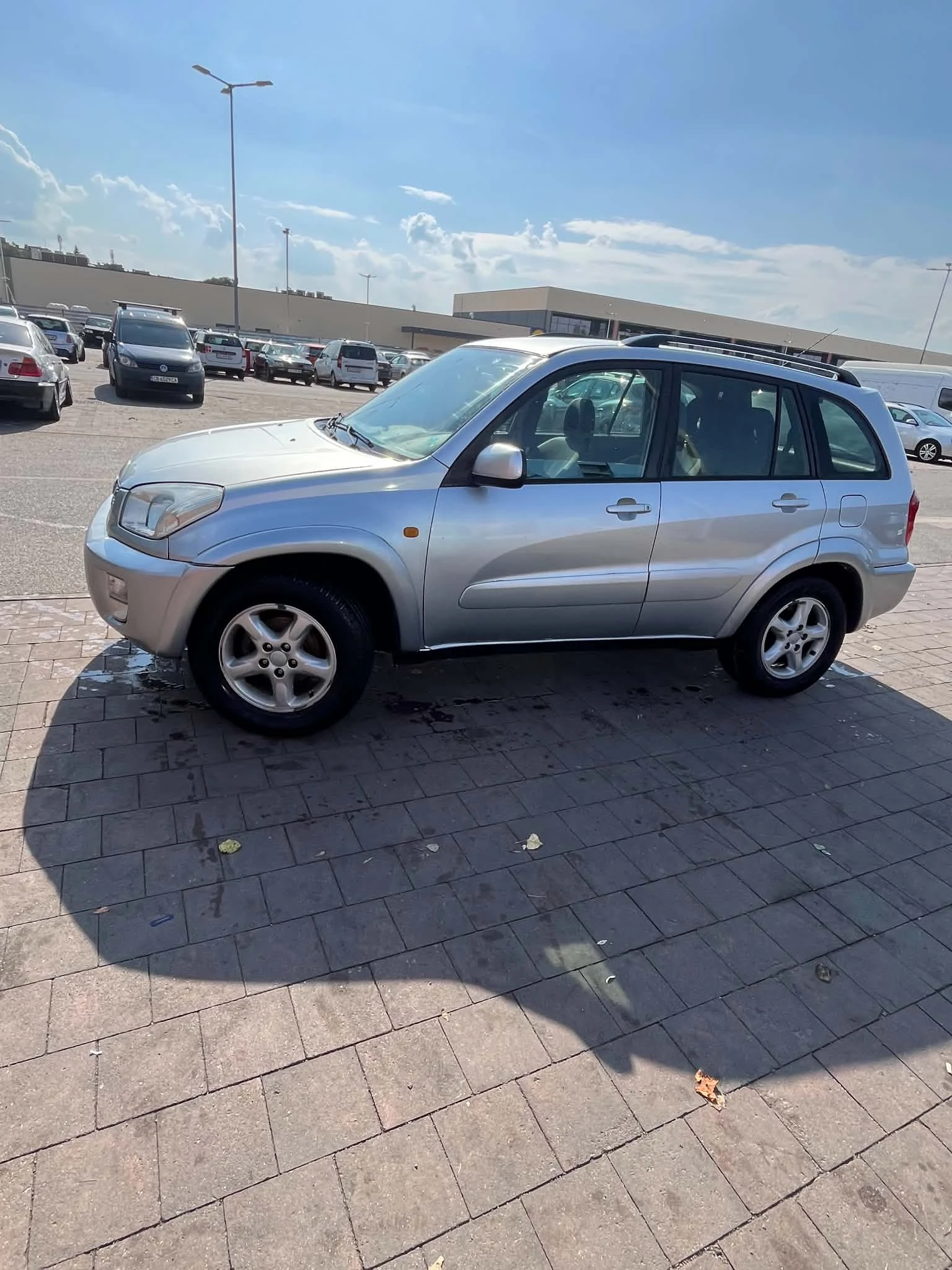 Toyota Rav4, снимка 4 - Автомобили и джипове - 55830470