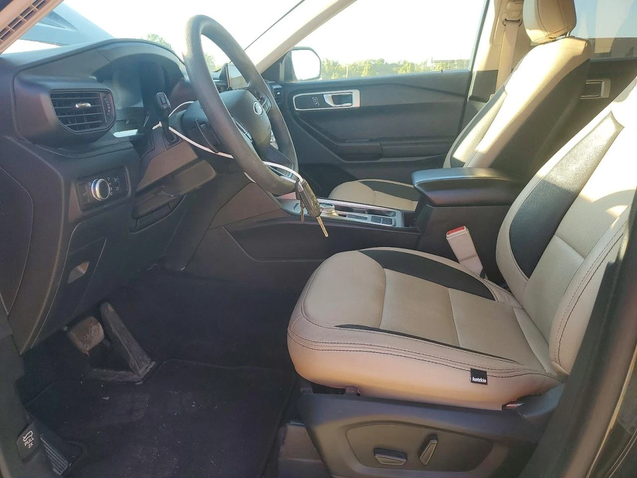 Ford Explorer 2.3l, снимка 7 - Автомобили и джипове - 56012808
