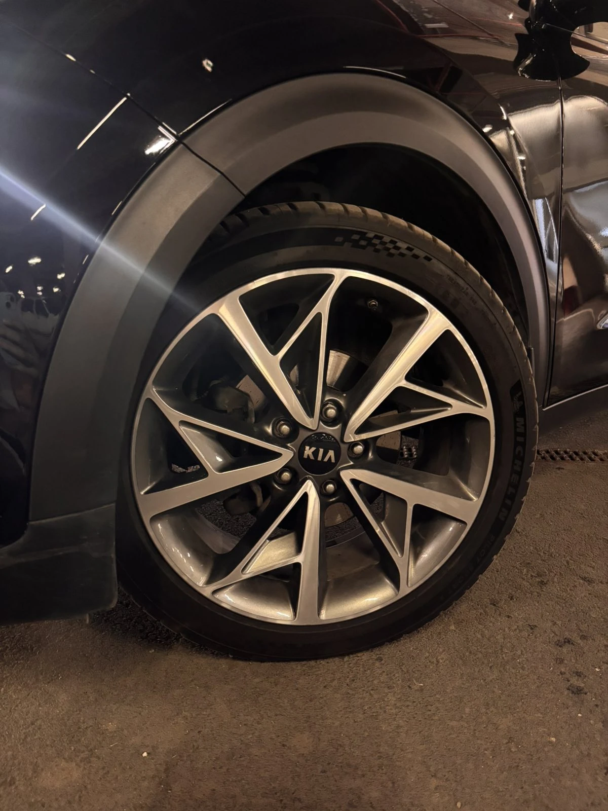 Kia Niro, снимка 11 - Автомобили и джипове - 56234752