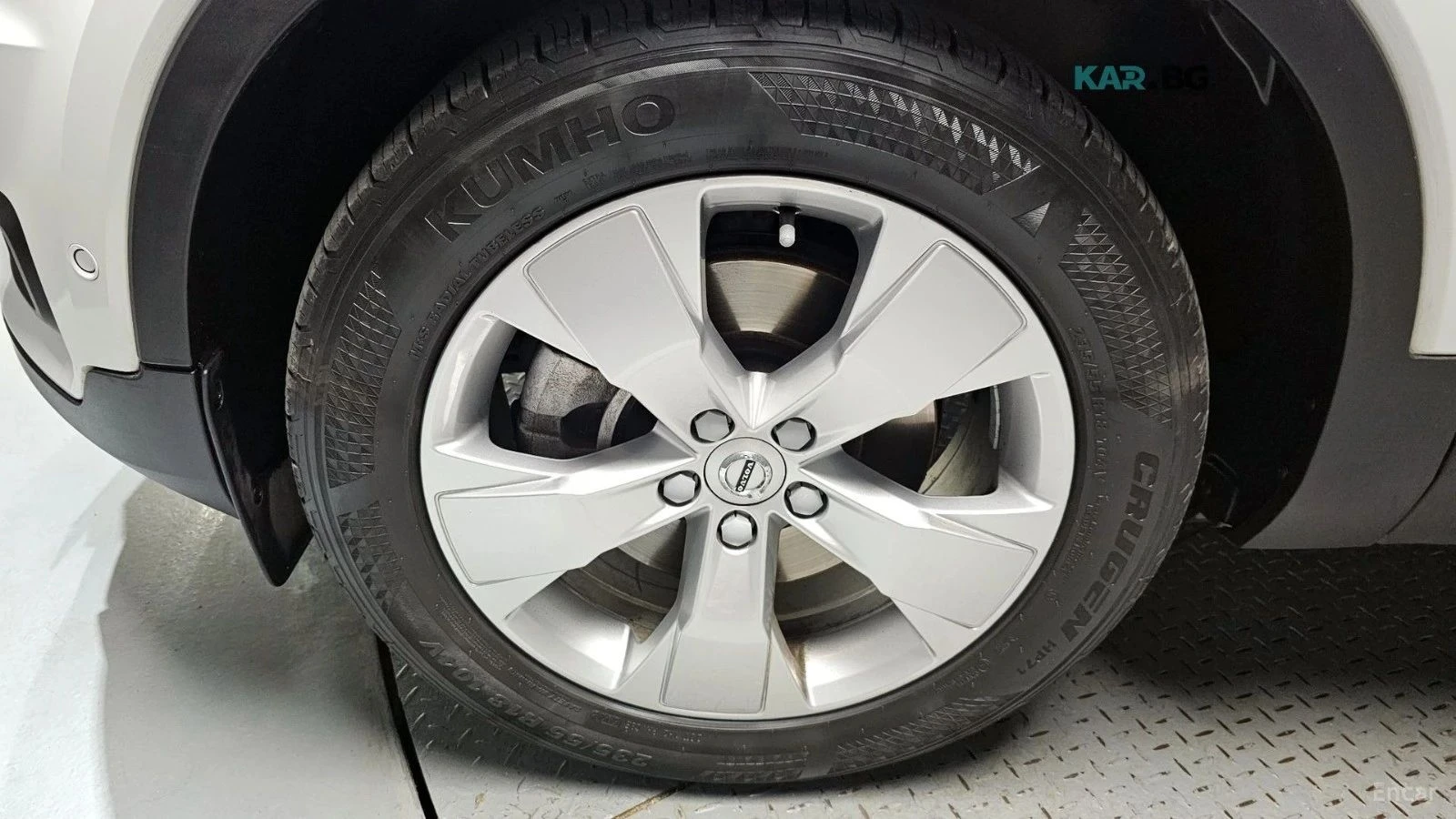 Volvo XC40, снимка 5 - Автомобили и джипове - 56736713