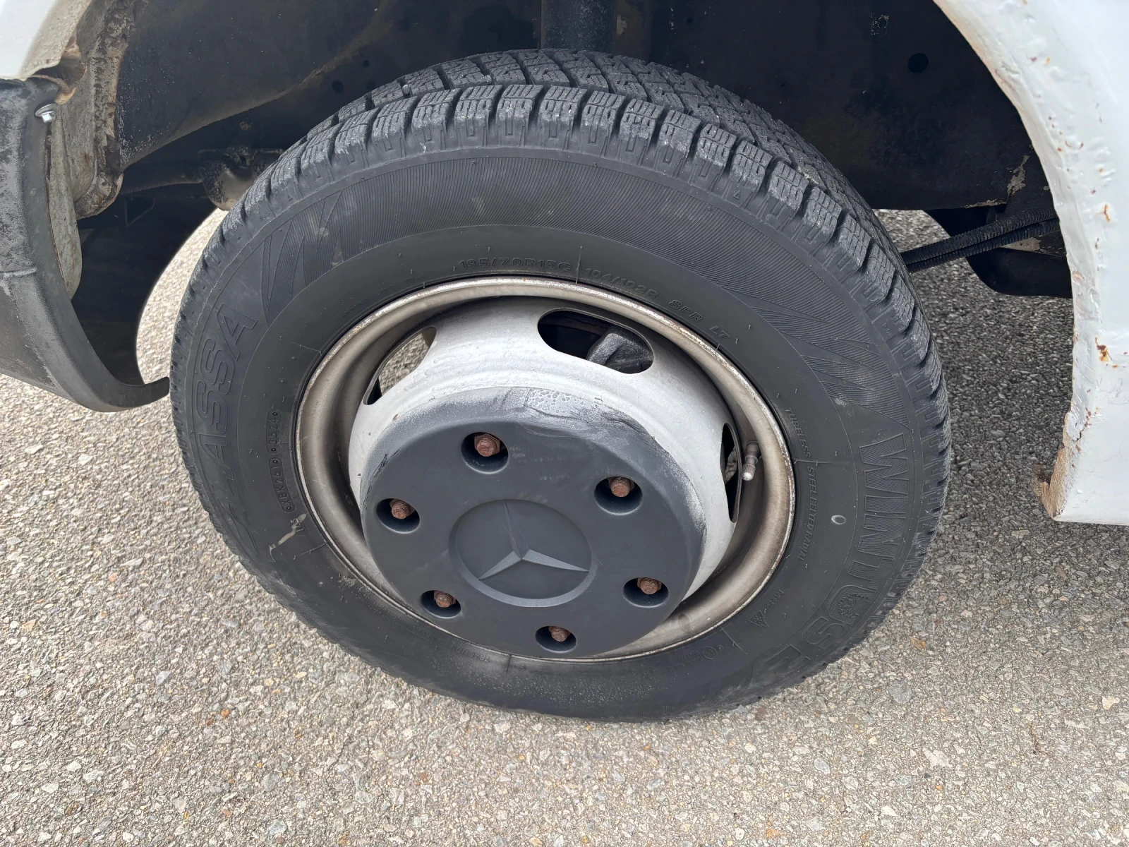 Mercedes-Benz 412  - изображение 10