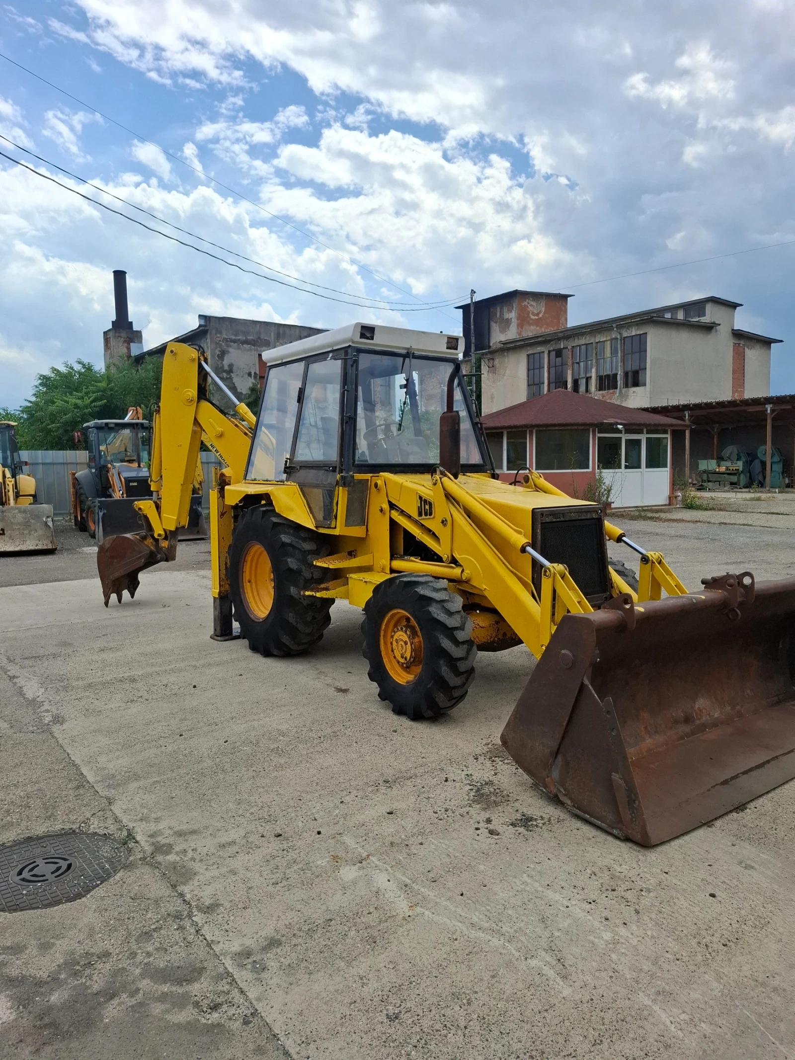 Багер JCB 3CX  - изображение 2