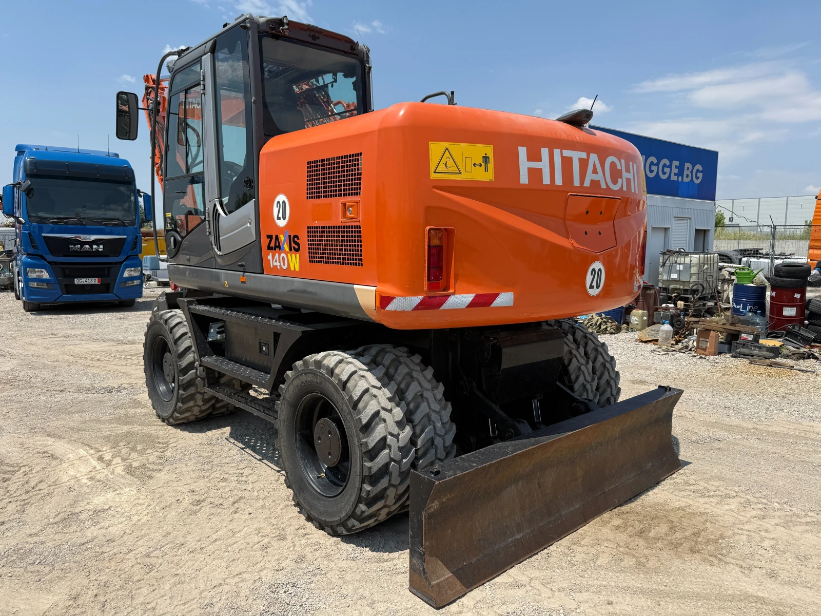 Багер Hitachi ZX 140 W-3, снимка 7 - Индустриална техника - 55069761