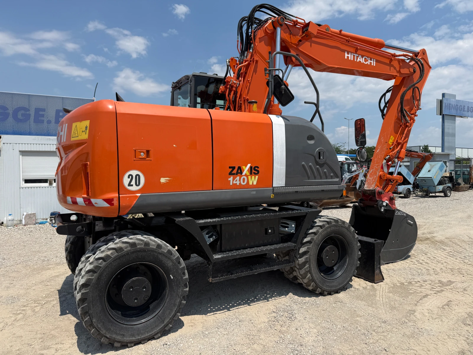 Багер Hitachi ZX 140 W-3, снимка 13 - Индустриална техника - 55069761