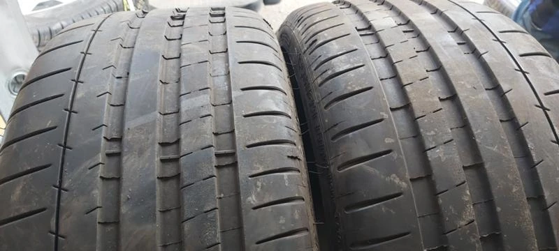 Гуми Летни 245/35R20, снимка 1 - Гуми и джанти - 33054311