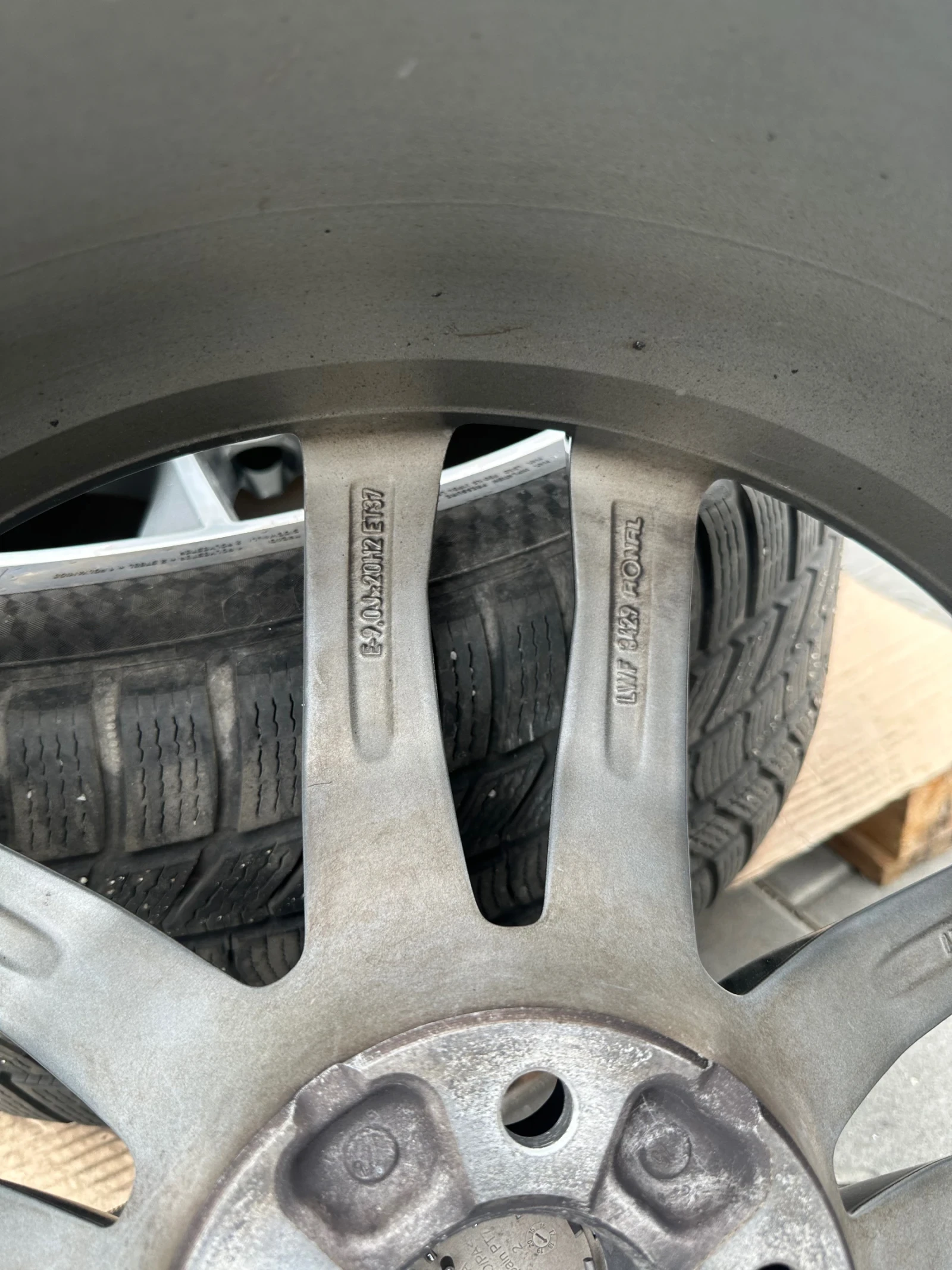 ���� � ������ 265/40R20 �� Audi A8 | Mobile.bg � ����������� 5