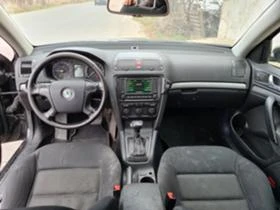Skoda Octavia 2.0TDI 8V BMM DSG, снимка 11