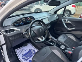 Peugeot 2008 1.2Pure Tech!! ALLURE!! AUTOMATIC!! Pano!! Navi!!, снимка 12