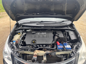 Toyota Avensis 20броя 1.8 ValveMatic 147к.с 2011г НА ЧАСТИ, снимка 7