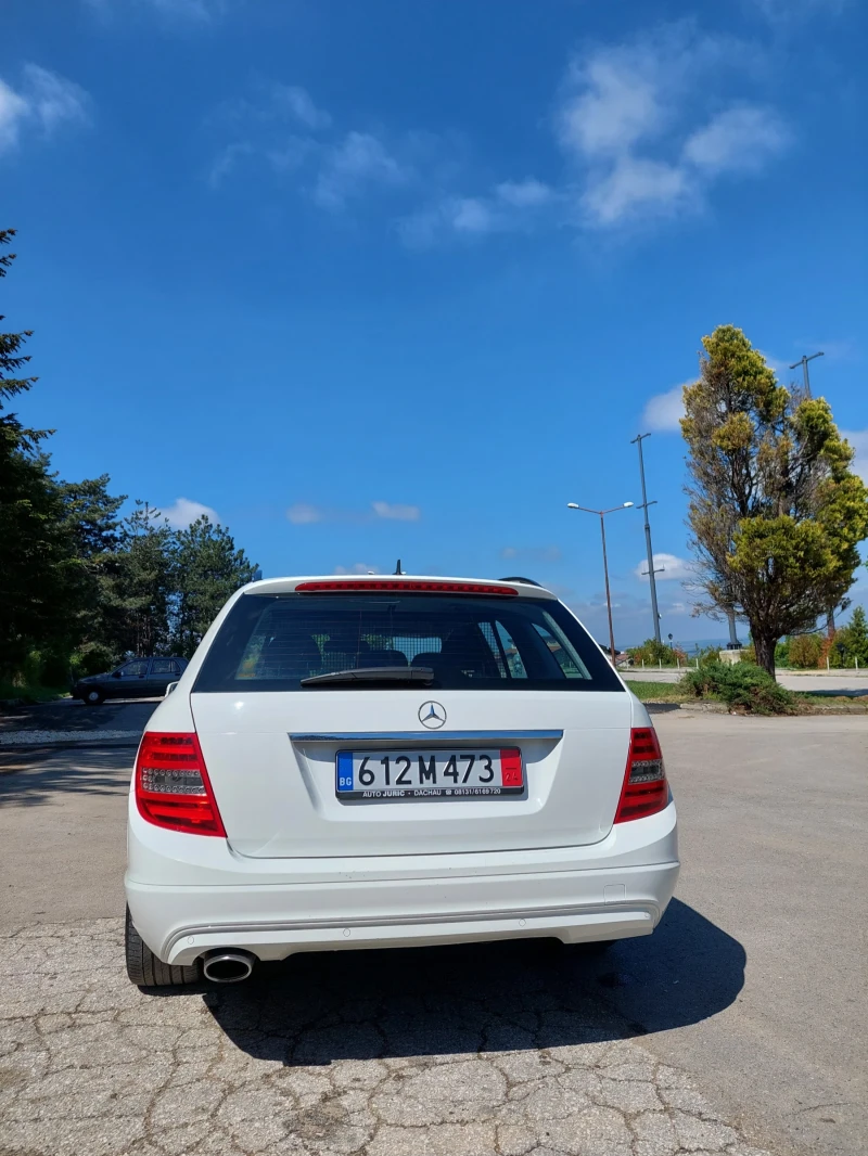 Mercedes-Benz C 220, снимка 5 - Автомобили и джипове - 47920825