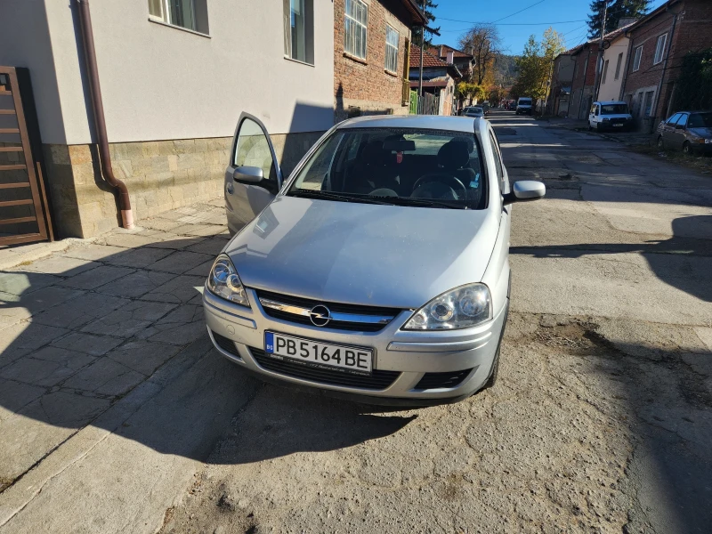 Opel Corsa, снимка 1 - Автомобили и джипове - 48010272