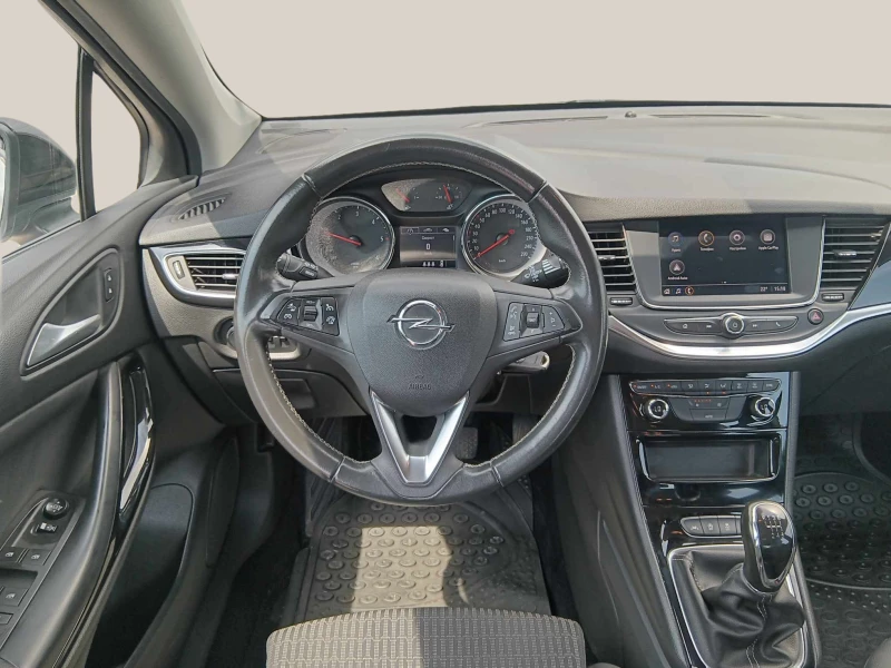 Opel Astra 1.5, снимка 6 - Автомобили и джипове - 48093492