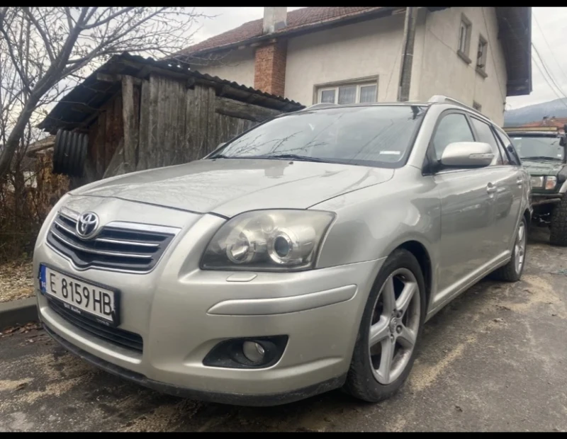 Toyota Avensis 2.2 d-cat в Автомобили и джипове в с. Добърско