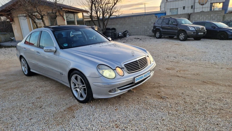 Mercedes-Benz E 320 Avangade benzin , снимка 3 - Автомобили и джипове - 48603805