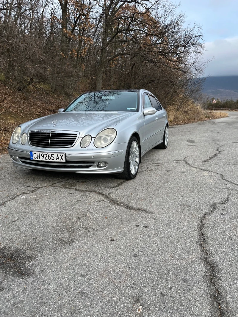 Mercedes-Benz E 320, снимка 2 - Автомобили и джипове - 48685302