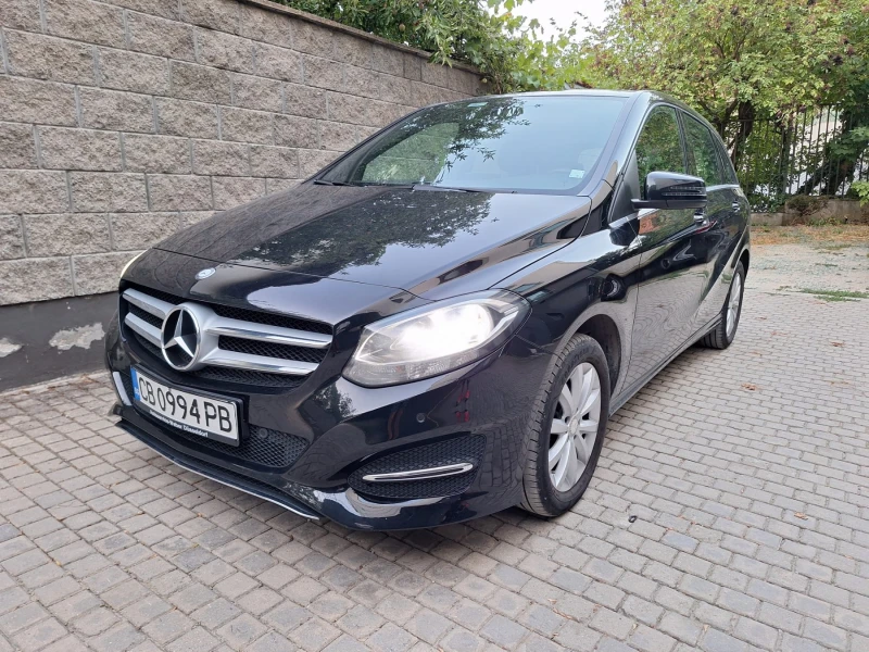 Mercedes-Benz B 180, снимка 1 - Автомобили и джипове - 49435005