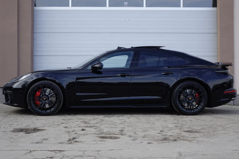 Porsche Panamera NEW GTS* HYPERSCREEN DISPLAY* PANO* INODRIVE* , снимка 3 - Автомобили и джипове - 50600206